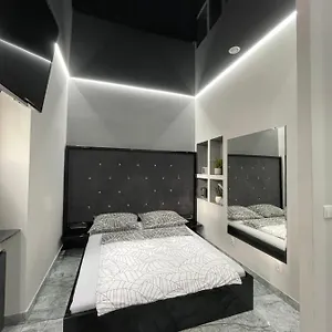 https://nowoczesny-apartament-targi-mtp-i-pkp-poznan.poznan-hotels.com